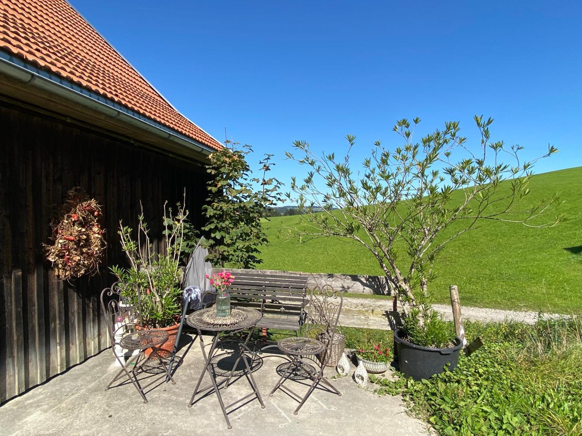 Allgaeu Cottage - Traumhafter Blick In Die Schweizer Berge Weiler-Simmerberg Kültér fotó